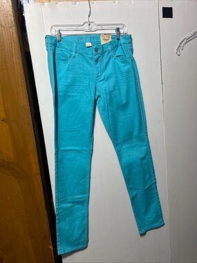 Arizona Jean Company Women's Skinny Jeans in Bright Turquoise
